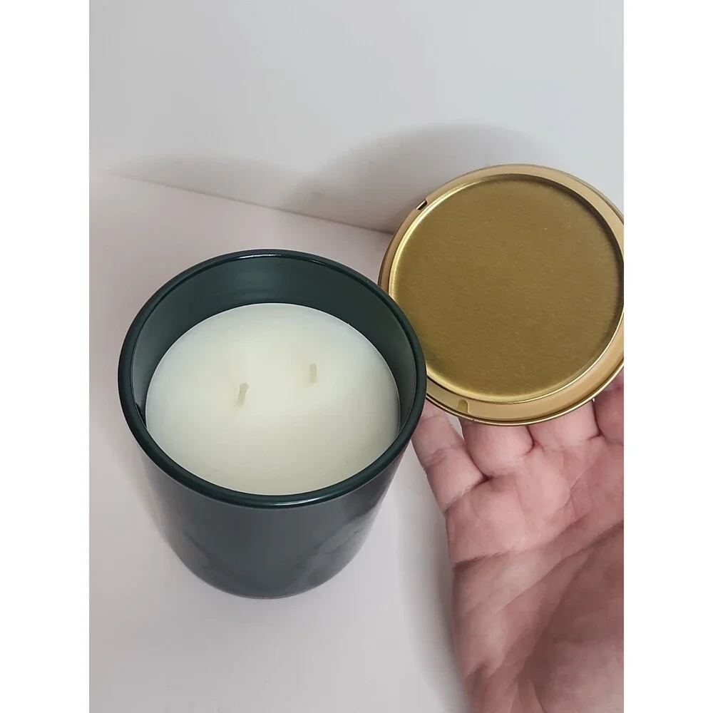 Bellevue Luxury Fragrant Candle BALSAM CARDAMOM 12 oz Soy Blend 2 Wick White